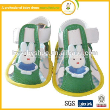 2015 fabrica sapatos infantis sandália de bebê